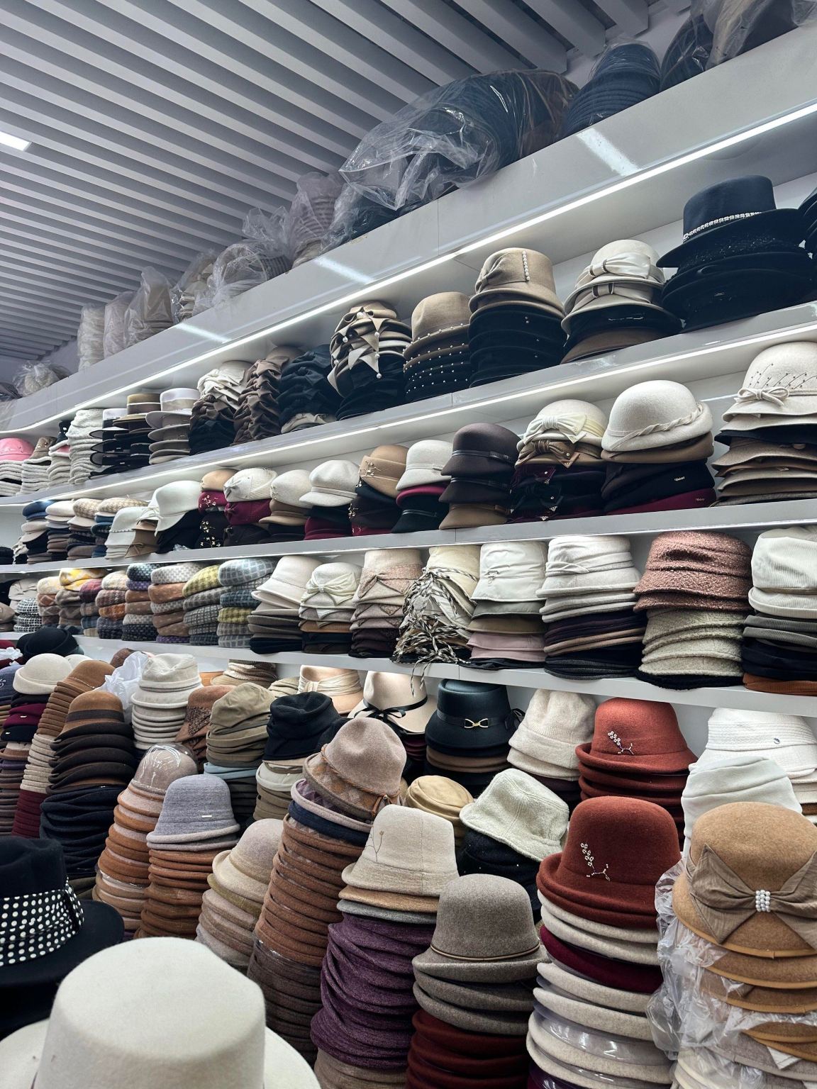 中国広州 中国語—タイ語翻訳 購買アシスタント|ショッピングガイド 及び ビジネスガイドサービス【プライベートプランカスタマイズ可】