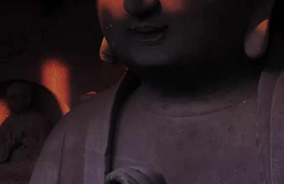 安岳石刻一日遊：圓覺洞/臥佛院/毗盧洞/華嚴洞/千佛寨/茗山