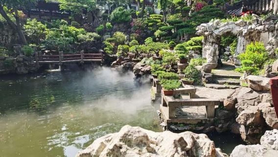 Autobus business|Guida in inglese|Tour di 1 giorno a Zhujiajiao + Giardino Yuyuan + Tempio del Dio della Città