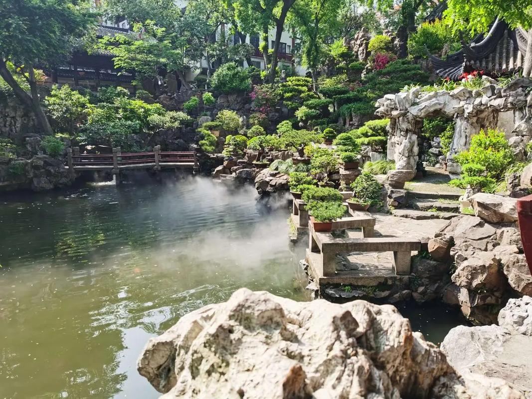 Minivan | Guida in inglese opzionale | Tour di 1 giorno a Zhujiajiao, Giardino Yuyuan e Tempio del Dio della Città