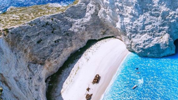 費拉小鎮-費羅斯特法尼-伊莫洛維里-伊亞小鎮5座/7座可選