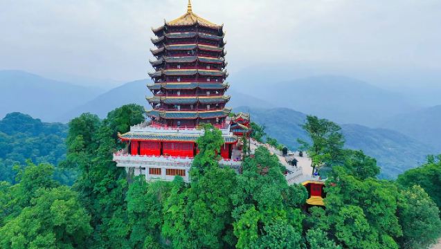 Eintägige Tour zum UNESCO-Weltkulturerbe: Berg Qingcheng & Dujiangyan