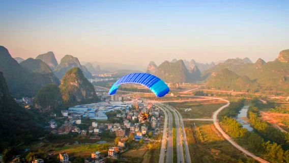 Paragliding experience at Yansha Paragliding in Yangshuo (powered paragliding experience)