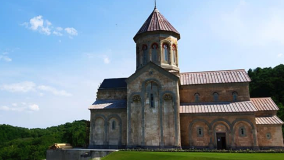 Excursión desde Tiflis, Georgia: Tour por la región vinícola de Kajetia (incluye degustación de vinos)