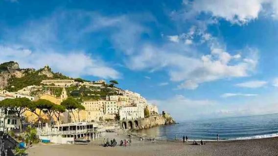 Napoli pergi-balik | Pompeii + Pantai Amalfi lawatan sewa peribadi (tidak termasuk tiket masuk)