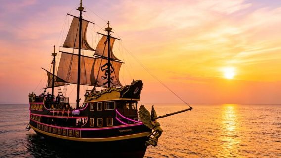 Pattaya populære Sorte Perle retro piratskib (solnedgangskrydstogt + dobbelt ø-hop + vandlege)