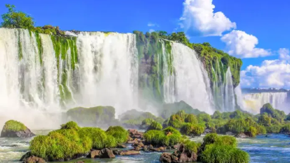 Departing from Iguazu, Brazil | Tour of Iguazu Falls on the Brazilian side + waterfall cruise with admission ticket
