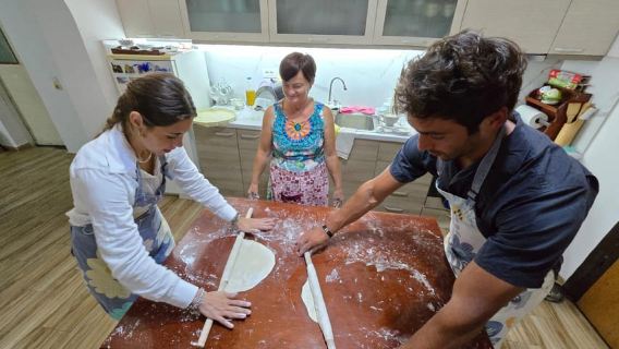 Berat:Unique Cooking Class in a local home and Drink Tasting