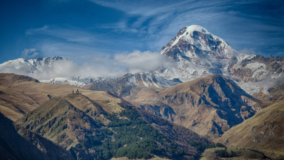 Georgia Kazbek Gunung Kazbek + Gereja Holy Trinity Stepantsminda sewaan peribadi