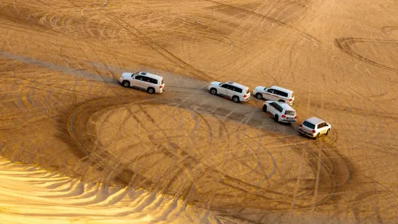 Doha: Safari, Naik Unta, Sandboarding, dan Tur Laut Pedalaman