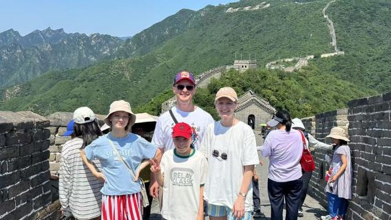Morgendlicher Bustransfer zur Chinesischen Mauer bei Mutianyu + Eintrittskarte