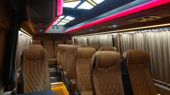 จากทบิลิซี: ทริปไวน์คาเคติ + ชิมไวน์และชาชาฟรี