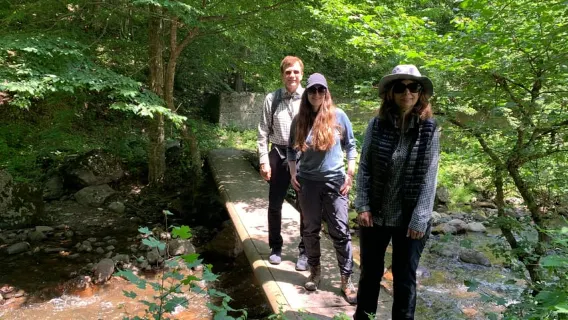 Wandern im Dilidschan-Nationalpark: Vom Parz-See nach Goshavank