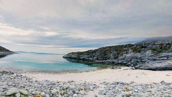 From Alta: Hammerfest Guided Day Tour 70.7 north