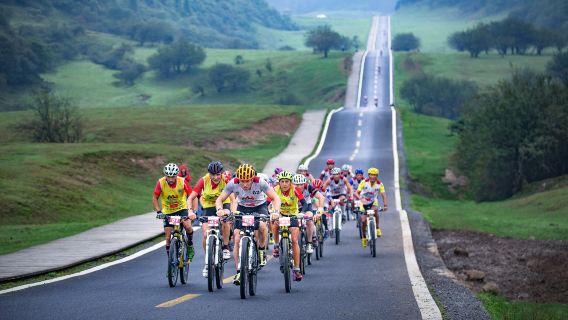 충칭 무릉 천생삼교(우룽톈성싼차오)+셴뉘산 국가삼림공원(선녀산 국가삼림공원): 카르스트 지형 독립단 당일 치기 여행