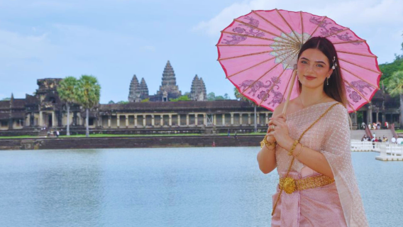Khmer Traditional Custom Dressing Tour at Angkor Wat 