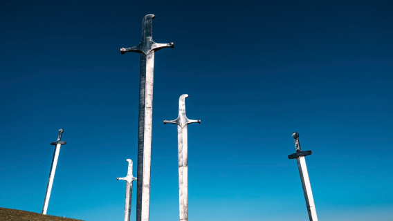 提比里斯包車一日遊：紀事紀念碑+主教座堂+聖劍山+第比利斯海