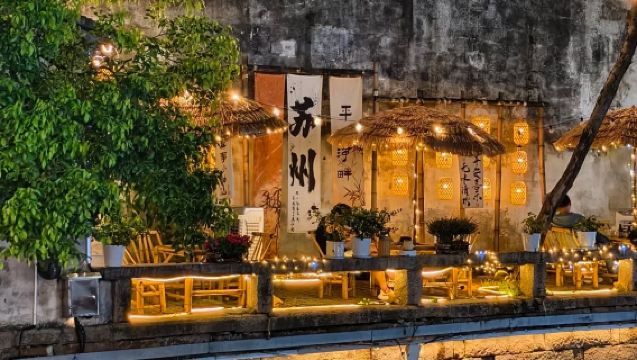 Suzhou foreign language guide, English, French, German, Spanish, customizable itinerary and route