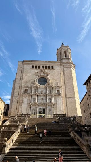 1-day tour from Barcelona: Montserrat, Girona & Costa Brava