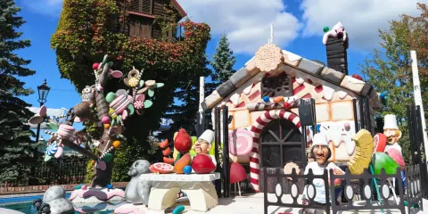 日本北海道 白色戀人工廠餅乾製作體驗 繪製裝飾獨特餅乾親子活動