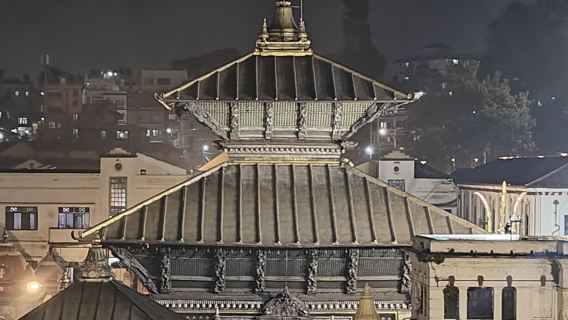 Kathmandu- Evening Arati at Pashupatinath Temple 