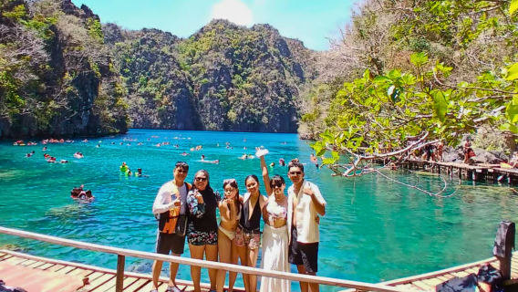 Coron Ultimate Tour: 7 Destinations with Lunch & Transfers