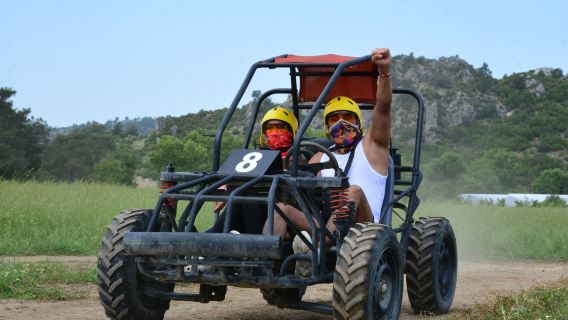 Safari Adventure z przejażdżką wózkiem bocznym i transferem hotelowym