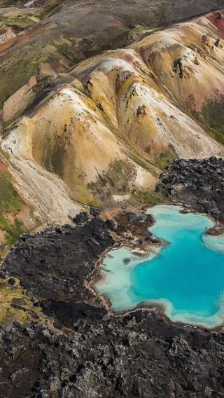 Reykjavik highlands helicopter 1-day tour