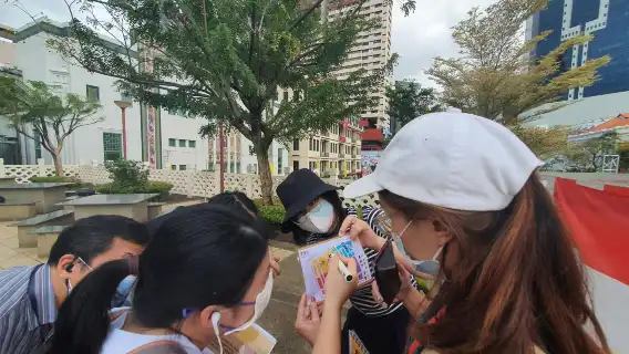 Chinatown murders - outdoor escape room game tour