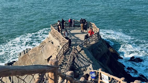 【青島発】威海幸福門(ウェイハイ ハピネスゲート)+トーチ八街+猫頭山ワンデーツアー-英語サービス可