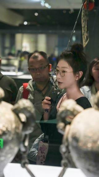湖北博物館 ガイドスタッフによる案内【英語解説・東湖スマート遊覧船などのセットメニューにアップグレード可】