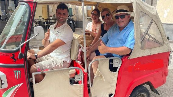 Pertanian Sorrento dengan tuk tuk: mencicipi pizza, limocello, dan keju