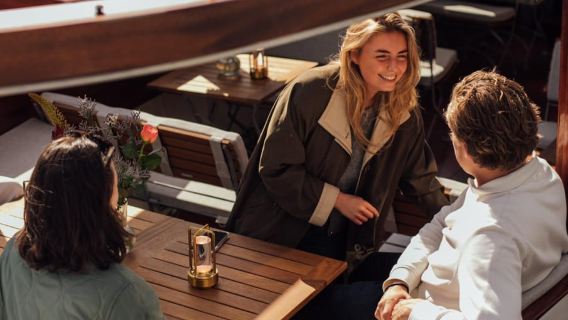 Amsterdam: Du thuyền hạng sang, cocktail và đồ ăn nhẹ không giới hạn