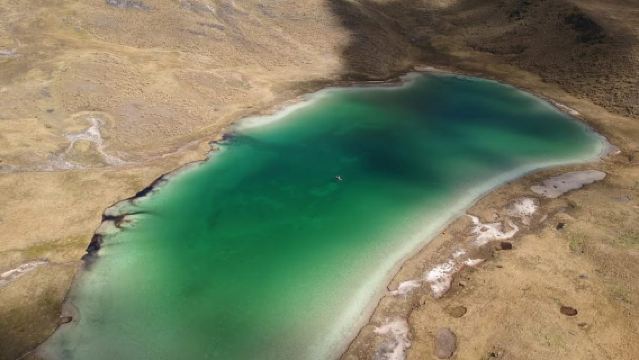 Ayacucho: Tour a Laguna Esmeralda o Verdecocha