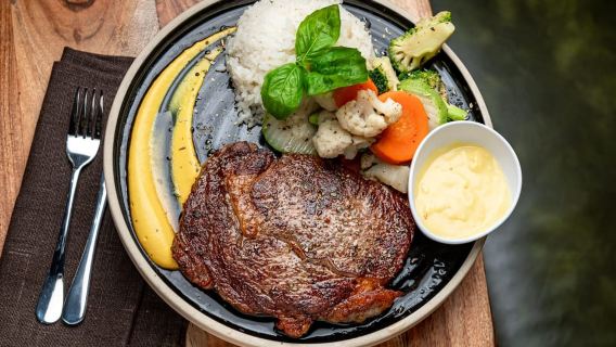 NYC: Central Park Cafe Scenic Makan Tengahari & Makan Malam Pengalaman