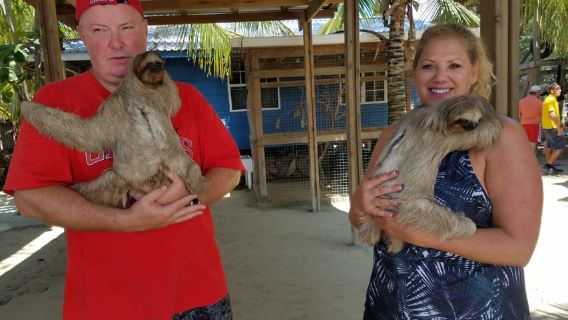 Isola di Roatán: tour tra scimmie, bradipi e visite turistiche