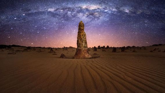 Tour al atardecer y observación de estrellas en los Pinnacles de Australia [incluye traslados desde la ciudad + cena con bebidas]