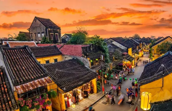 #私人訂製遊 #英文/韓文導覽 | 會安古城經典一日遊(竹籃船/許願草/晚餐)