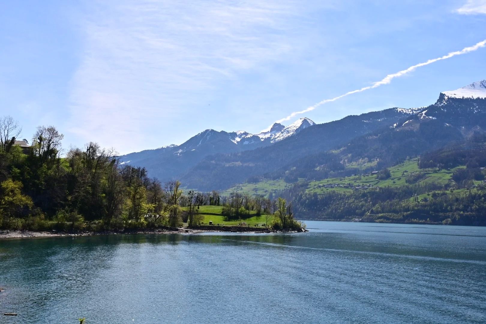 蘇黎世出發，瓦倫湖徒步+蘇黎世夜景，靜待點燈