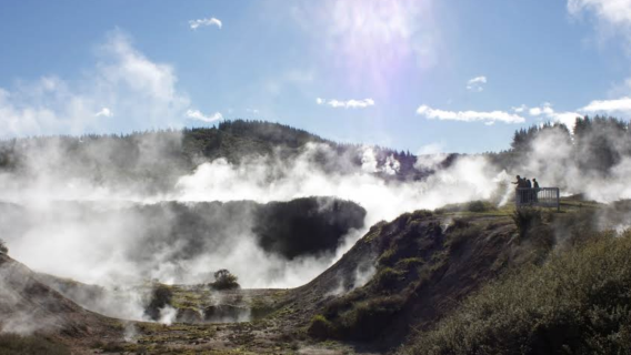 紐西蘭奧克蘭-陶波湖-胡卡瀑布-可定制【中文專車-愜意舒適】