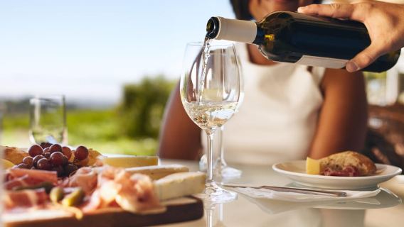 Naples/Salerno Port: Pompeii & Vesuvius - Lunch/Wine tasting