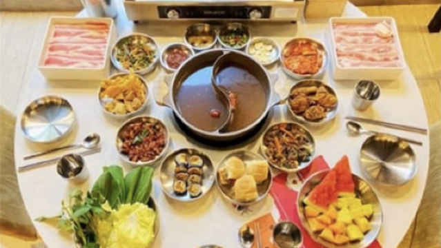 보라카이 섬 셀프 서비스 식당 Shabu Khan: 한국식 바비큐 또는 샤브샤브 뷔페 한국식 뷔페와 샐러드 바 포함