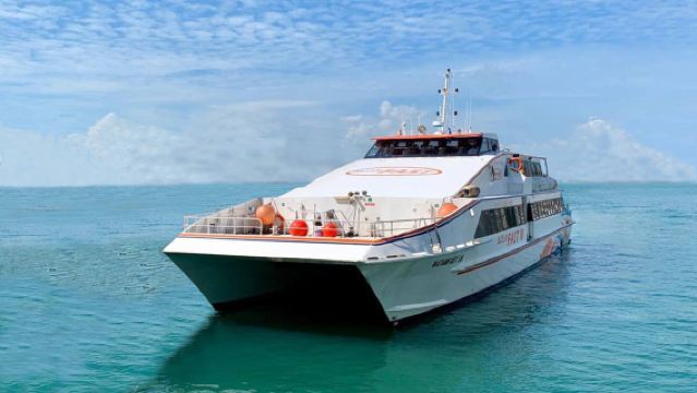 Tanah Merah [Singapore] – Nongsapura [Batam] Round Trip Ferry Ticket (by Batam Fast)