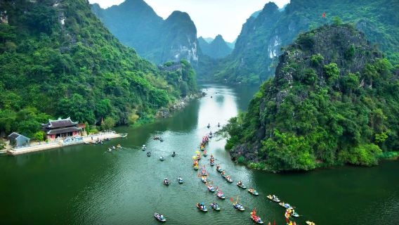 Hanoi to Ninh Binh 1 Day Luxury Tour Hoa Lu ,Trang An , Mua Cave Experience