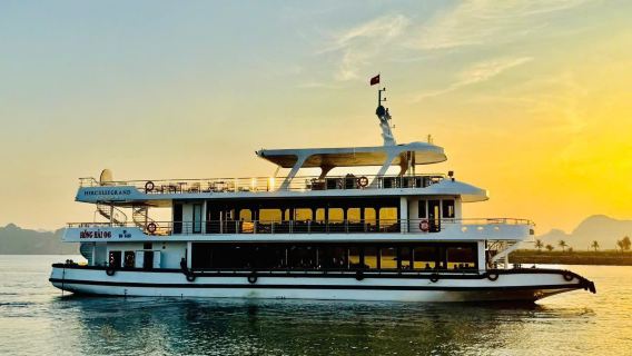 Hercules Grand Cruise – Luxury 5-Star Ha Long Bay Day Cruise