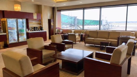 Vale para la sala VIP de salida del aeropuerto SJW Shijiazhuang Condado de Zhengding/T1/T2 Terminal/Vale para sala de descanso/Salidas nacionales/Descanso en la sala de espera/Sala VIP de primera clase después del control de seguridad en Shijiazhuang Condado de Zhengding