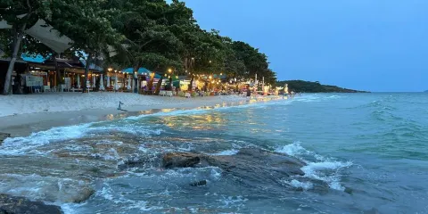 泰國芭堤雅閣沙湄島四島遊【浮潛|海釣|中文導遊|2人酒店接送】