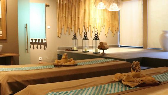 Taman Air Spa Kuta Bali: Pengalaman Cantik Bersinar 3 Jam