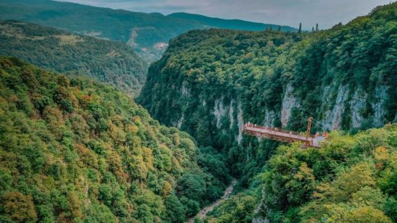 Tur Pribadi Ngarai & Gua dari Kobuleti