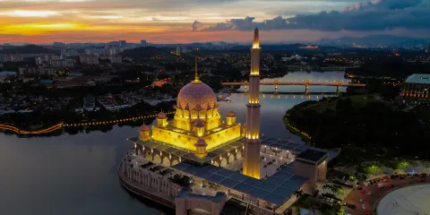 布城、吉隆坡市、黑風洞鎮及螢火蟲四合一組合遊 - 可選共享或私人團